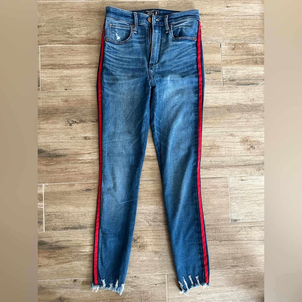 Abercrombie & Fitch skinny denim red stripe jeans!